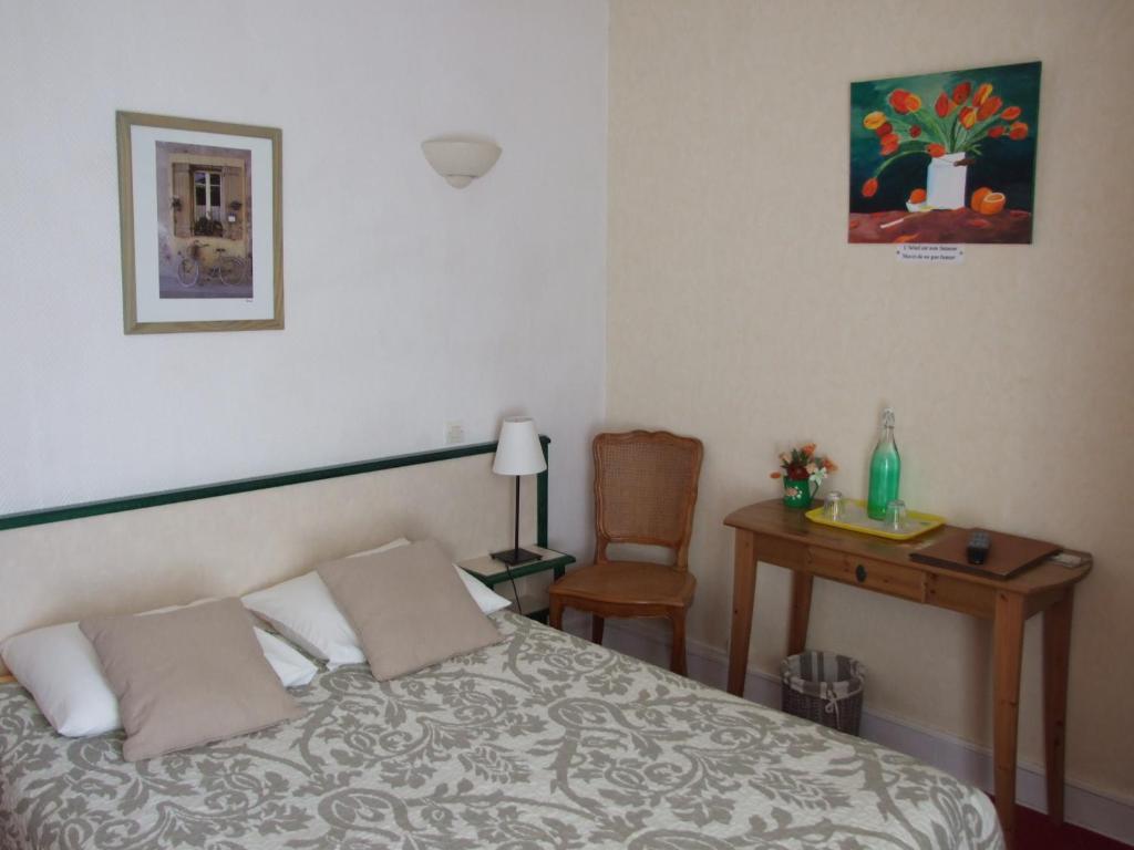 Hotel Du Val D'Aure Cadéac Esterno foto